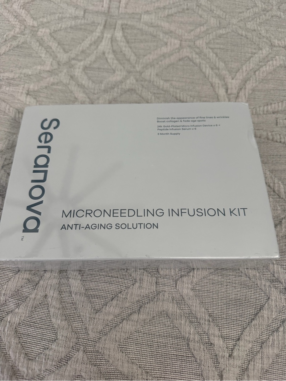 Microneedling Infusion Anti-Aging Serum Set — Clear/White - Picture 2 of 6